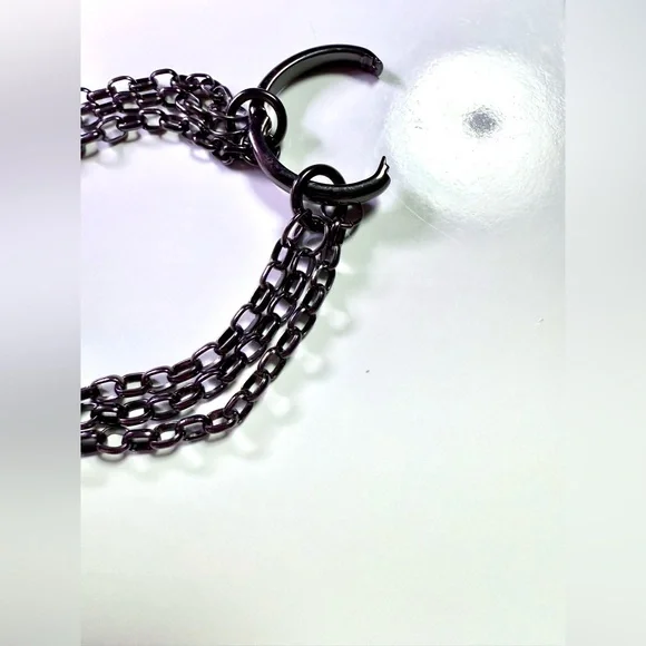 3 strand Beaded Blue Crystal Layered Necklace on Gunmetal 22” oval clasp - Picture 5 of 5